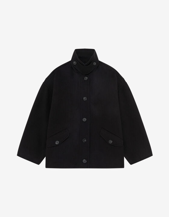 VESTE &Agrave; COL MONTANT