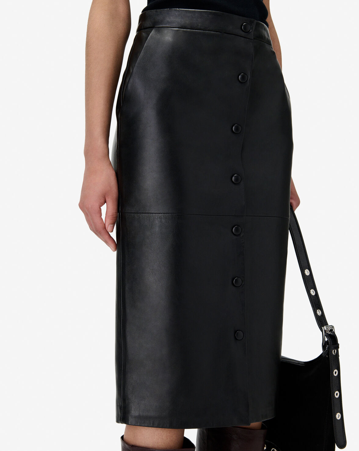 FAYRUS image number null