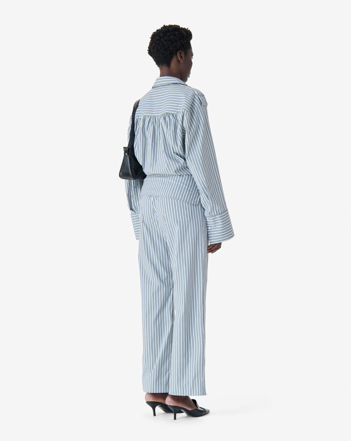 LACE image number null