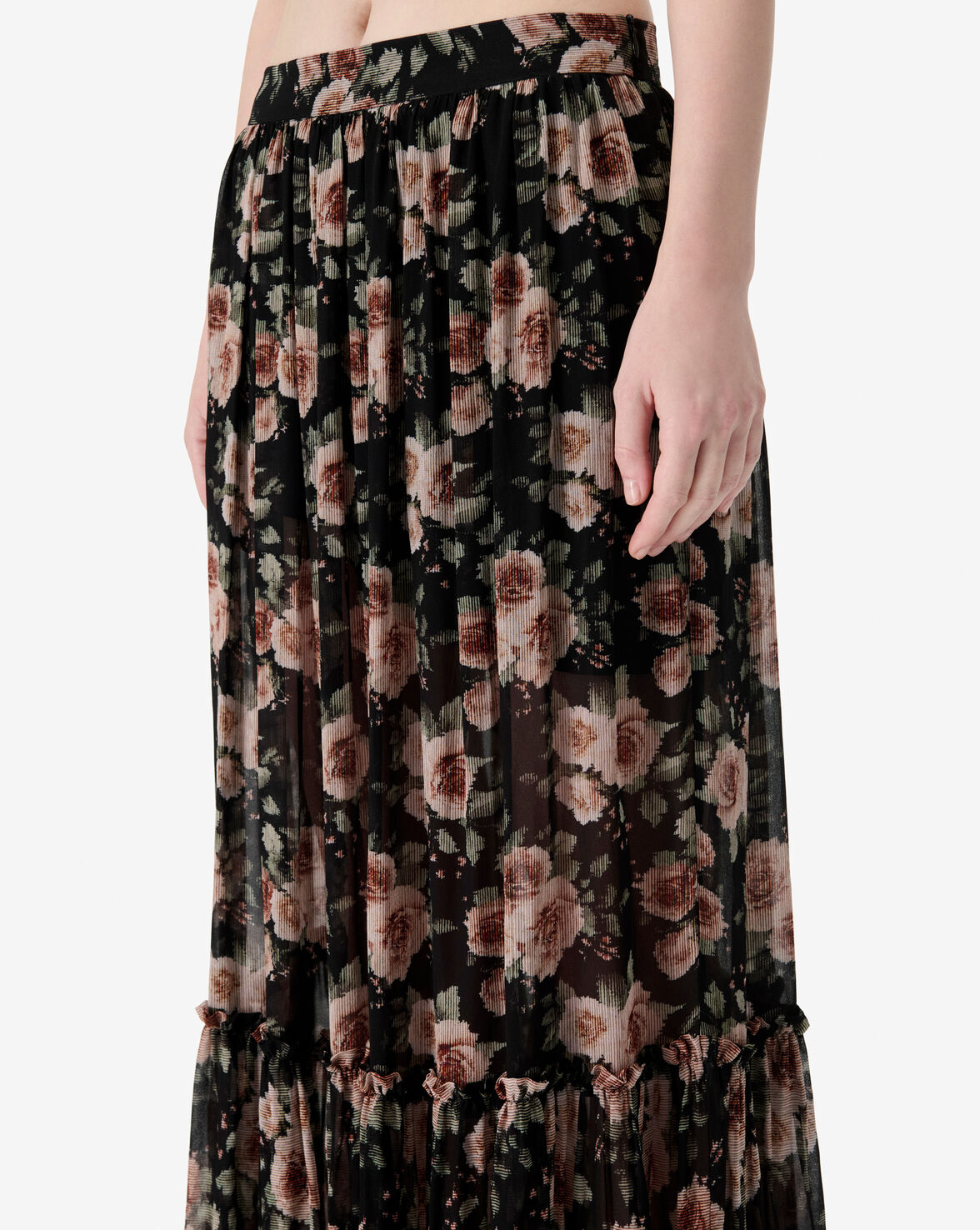 LUANO image number null