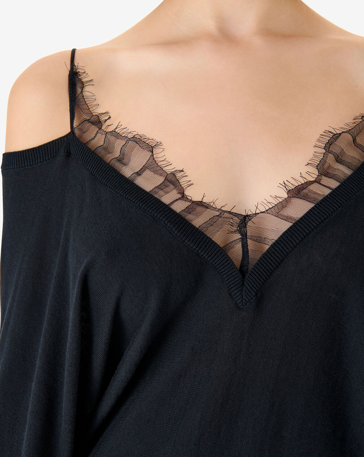 AUBEPINE image number null