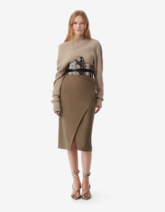 MID-LENGTH WRAP SKIRT