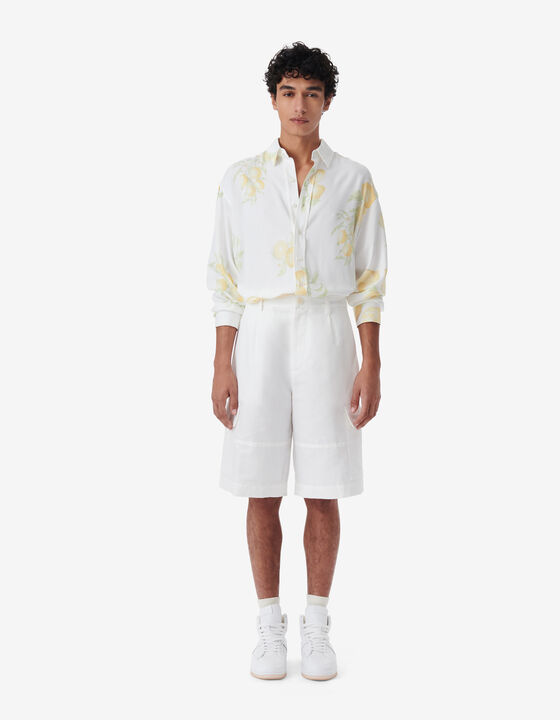 SHORT À DÉCOUPES