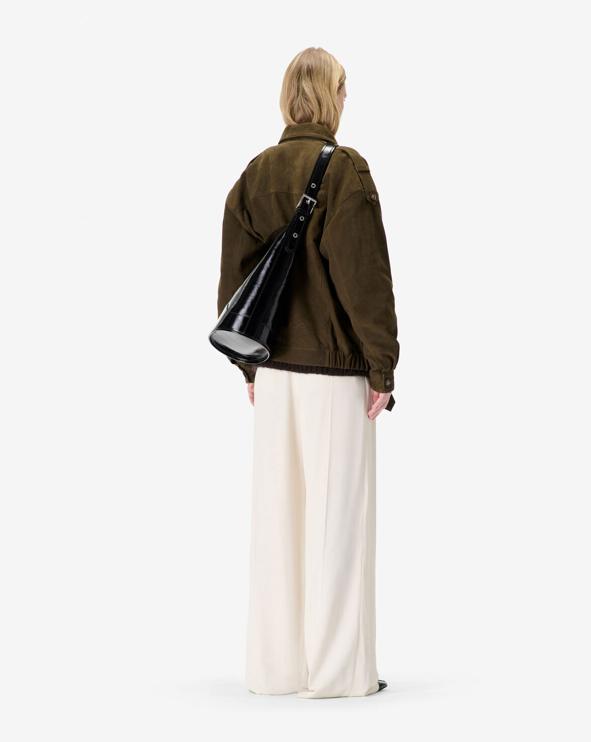 BARRIE image number null