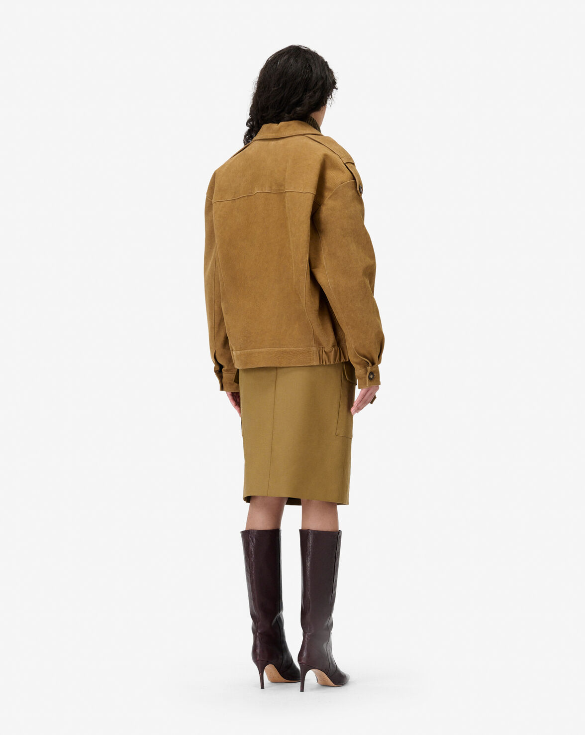 BARRIE image number null