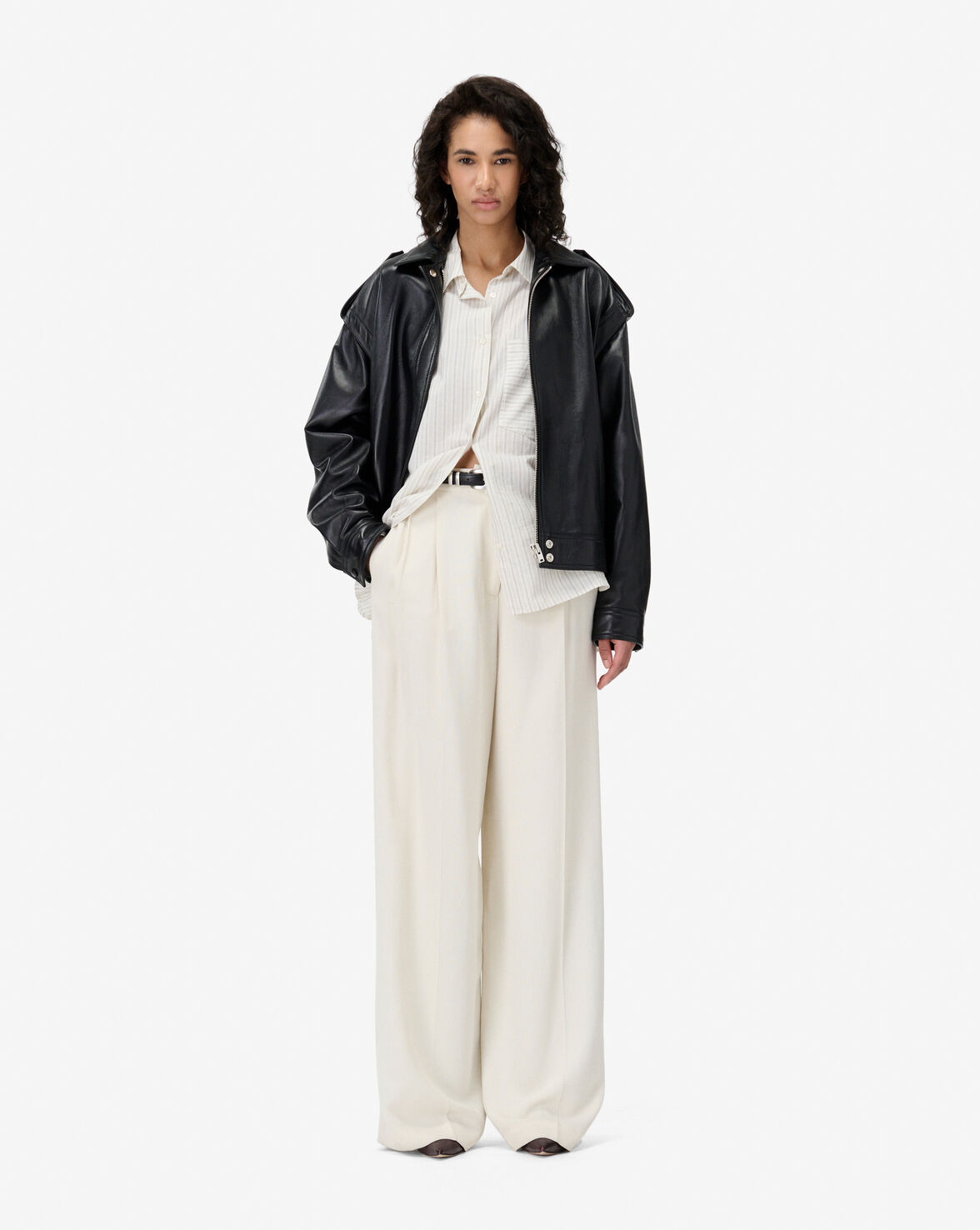 DETROIT image number null