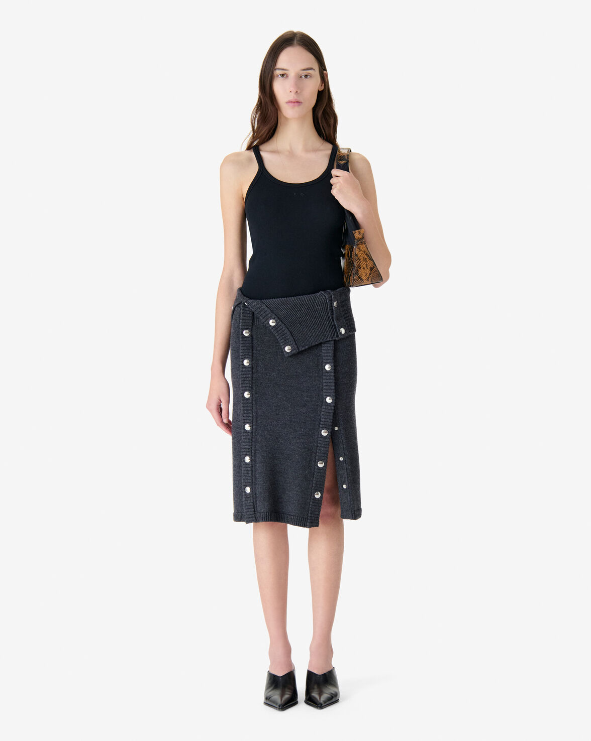 KAIRA image number null